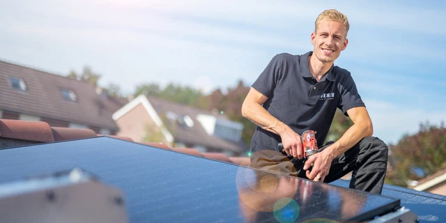 monteur zonnepanelen dijkman